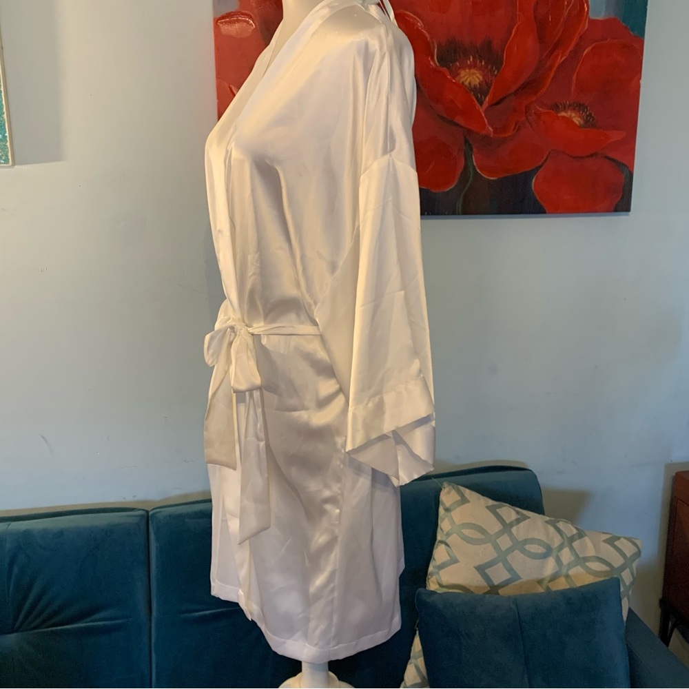 Victoria's Secret White Bride Satin Robe with Rhinestone Script - Picture 4 of 8